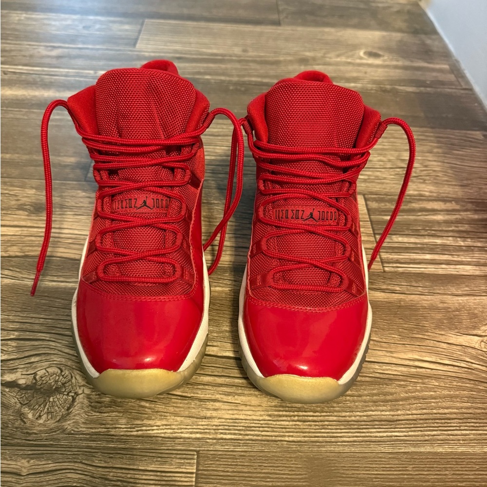 Youth Jordan’s size 6.5